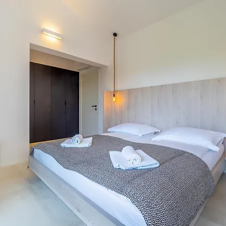 Villa Pool Greta Krk - Happy Krk Town
